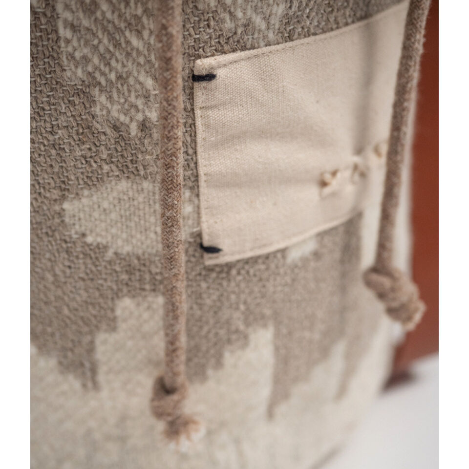 KRAFT Pochette de Voyage Frangée en Laine 30X30 - BED AND PHILOSOPHY
