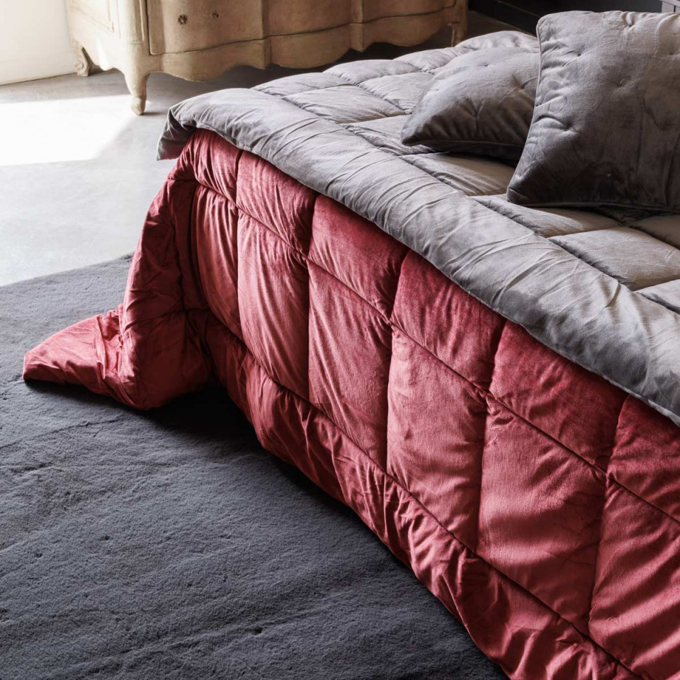 Couvre Lit MOKI en Velours Matelassé Doublé Microfibre