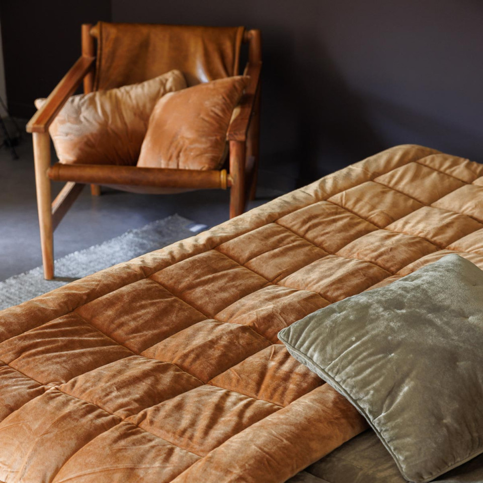 Chemin de Lit MOKI en Velours Matelassé 80x240
