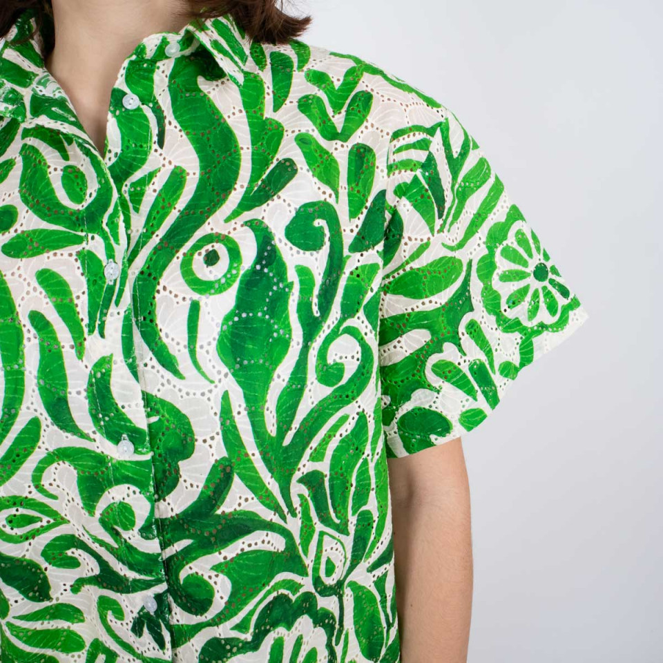 Chemise manches courtes brodées Sada Kate 