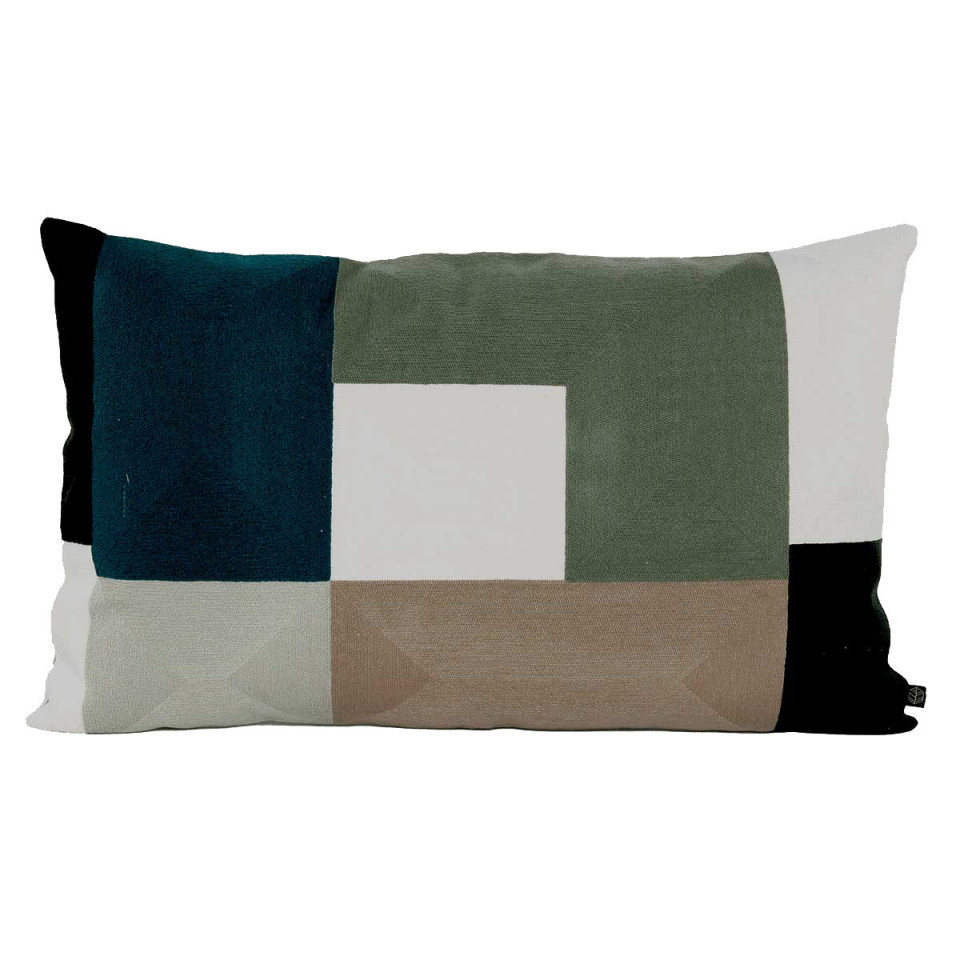 Coussin en Coton Brodé à Motif Géométrique TAMBA  