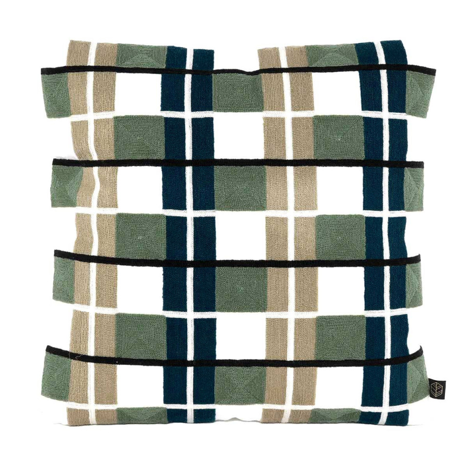 Coussin en Coton Brodé à Carreaux Multicolores TAKAYAMA  