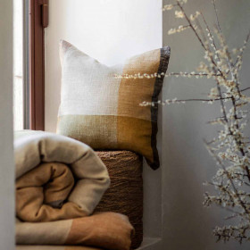 Housse de Coussin en Lin Lavé à Grands Carreaux SAPORO  