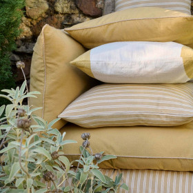 Housse de Coussin en Coton Lavé LILI  