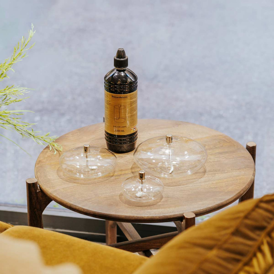 Trio de lampes à huile ellipse transparente et bouteille d'huile de paraffine