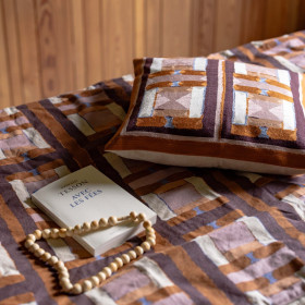 Coussin Coton Brodé TAHO Couleur:Cuivre Dimensions:45 x 45 Vivaraise