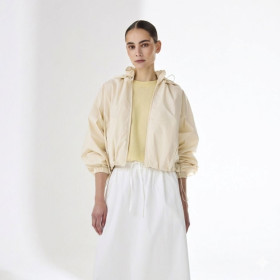 Veste à Capuche Oversize Lila vue portée