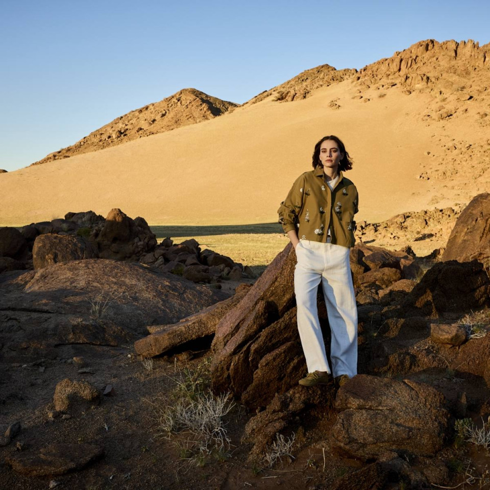 Veste Brodée Laura silhouette