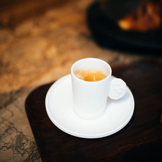 Tasse et Soucoupe en Porcelaine LEGGERO