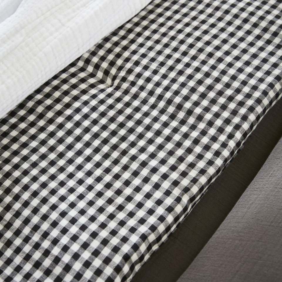 Bout de lit en Gaze de coton tissée teinte VICKIE