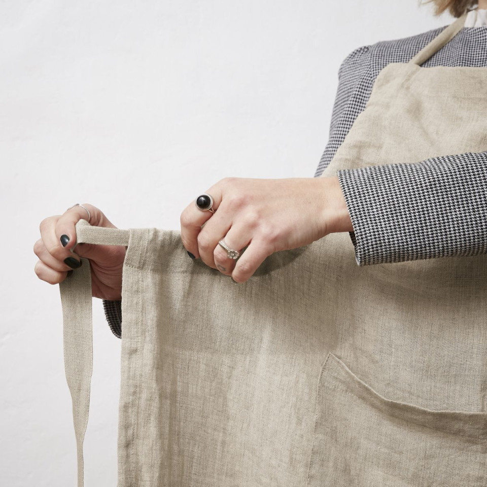 Tablier en Lin Lavé SOLINE Couleur:Sable Dimensions:70 x 85 L'Effet Papillon