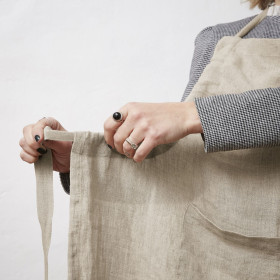 Tablier en Lin Lavé SOLINE Couleur:Sable Dimensions:70 x 85 L'Effet Papillon