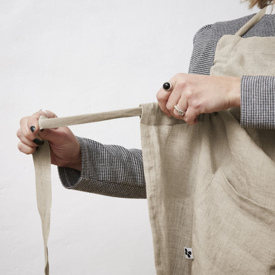 Tablier en Lin Lavé SOLINE Couleur:Sable Dimensions:70 x 85 L'Effet Papillon