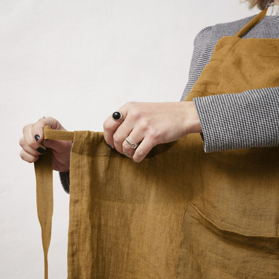 Tablier en Lin Lavé SOLINE Couleur:Caramel Dimensions:70 x 85 L'Effet Papillon