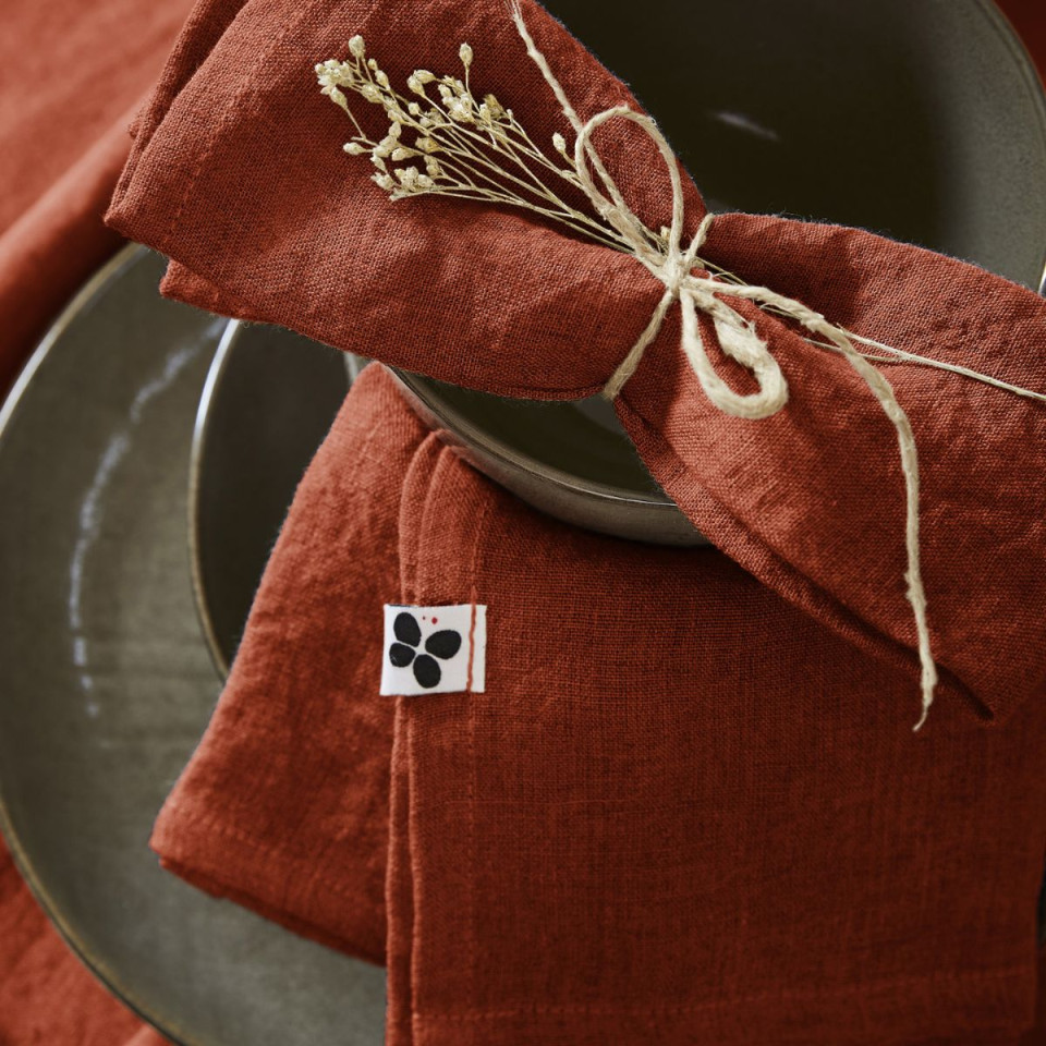 Lot de 3 Serviettes en Lin Lavé SOLINE Couleur:Paprika Dimensions:40 x 40 L'Effet Papillon