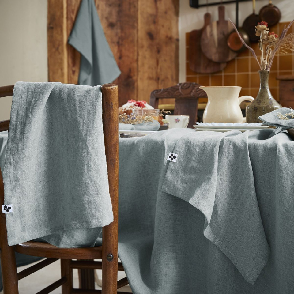 Lot de 3 Serviettes en Lin Lavé SOLINE Couleur:Azur Dimensions:40 x 40 L'Effet Papillon