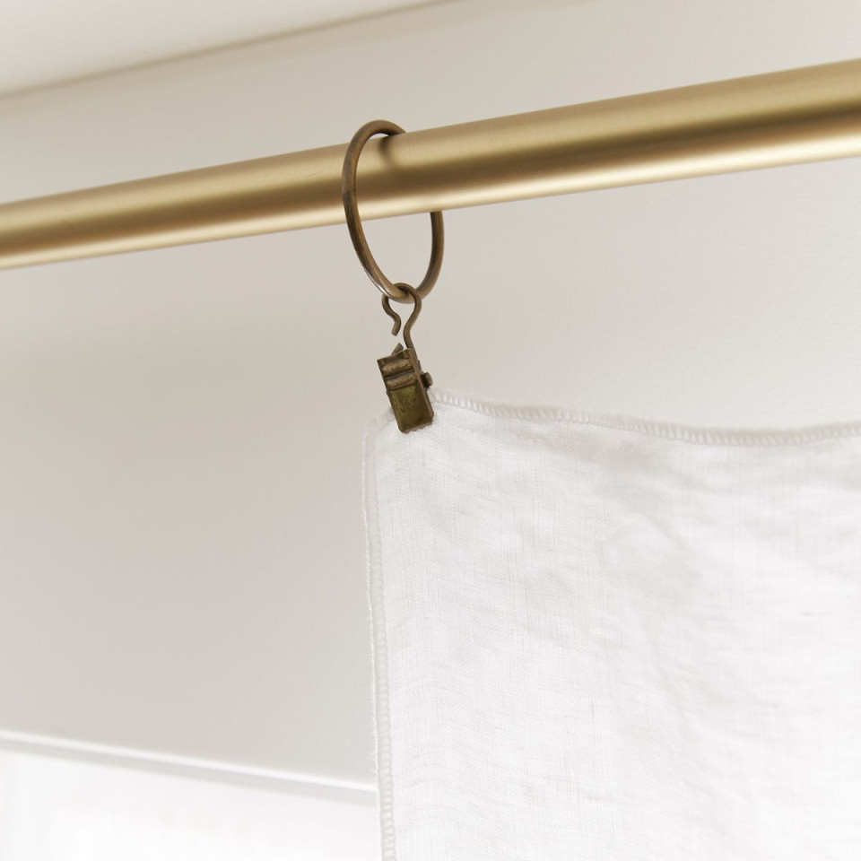 Rideau ajustable + 8 anneaux pince Lin Lavé SOLINE Couleur:Craie Dimensions:140 x 270 L'Effet Papillon