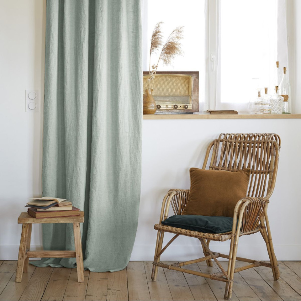 Rideau ajustable + 8 anneaux pince Lin Lavé SOLINE Couleur:Eucalyptus Dimensions:140 x 270 L'Effet Papillon