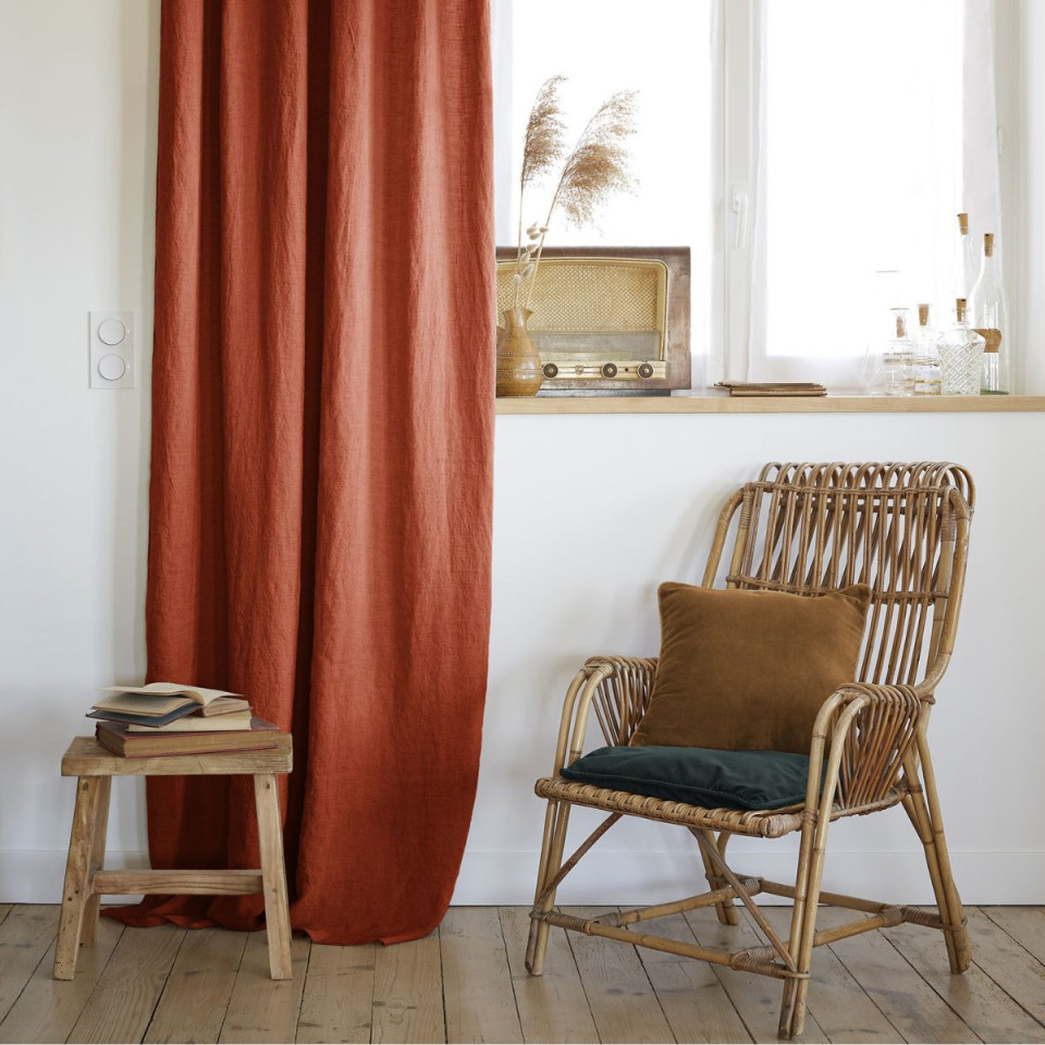Rideau ajustable + 8 anneaux pince Lin Lavé SOLINE Couleur:Paprika Dimensions:140 x 270 L'Effet Papillon