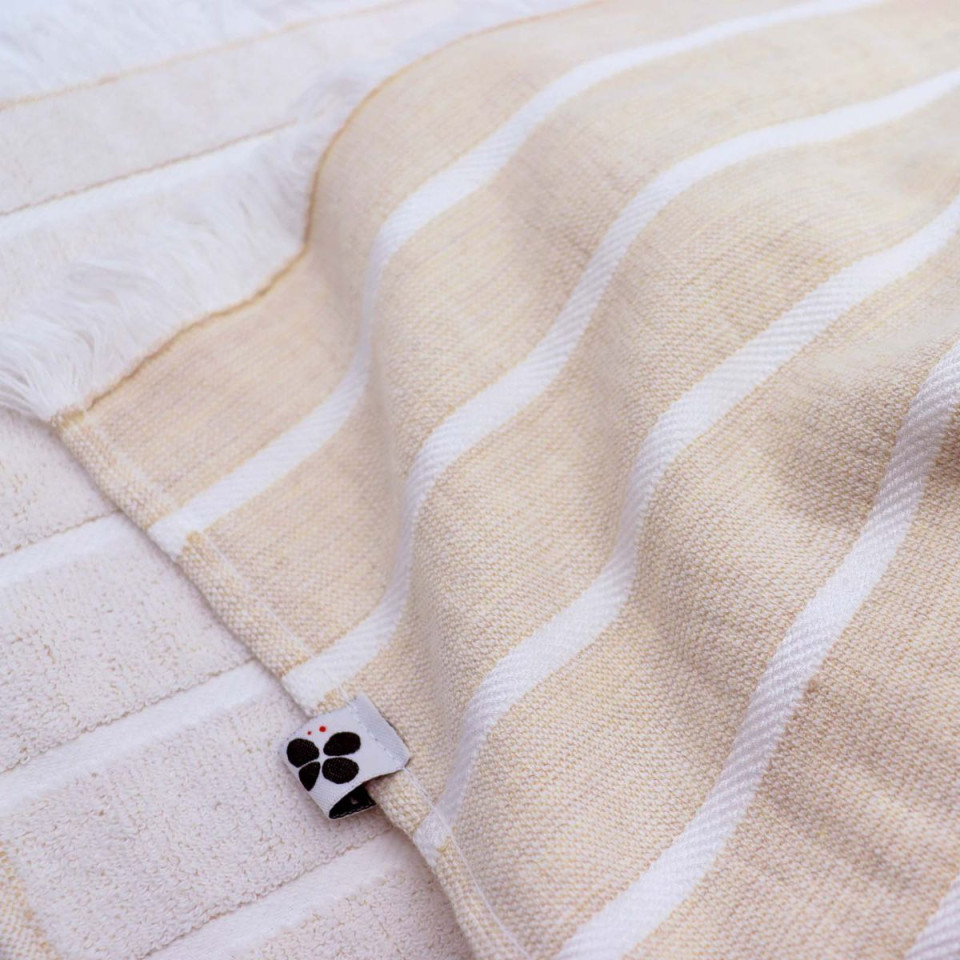 Fouta en Coton tissé teint NINO