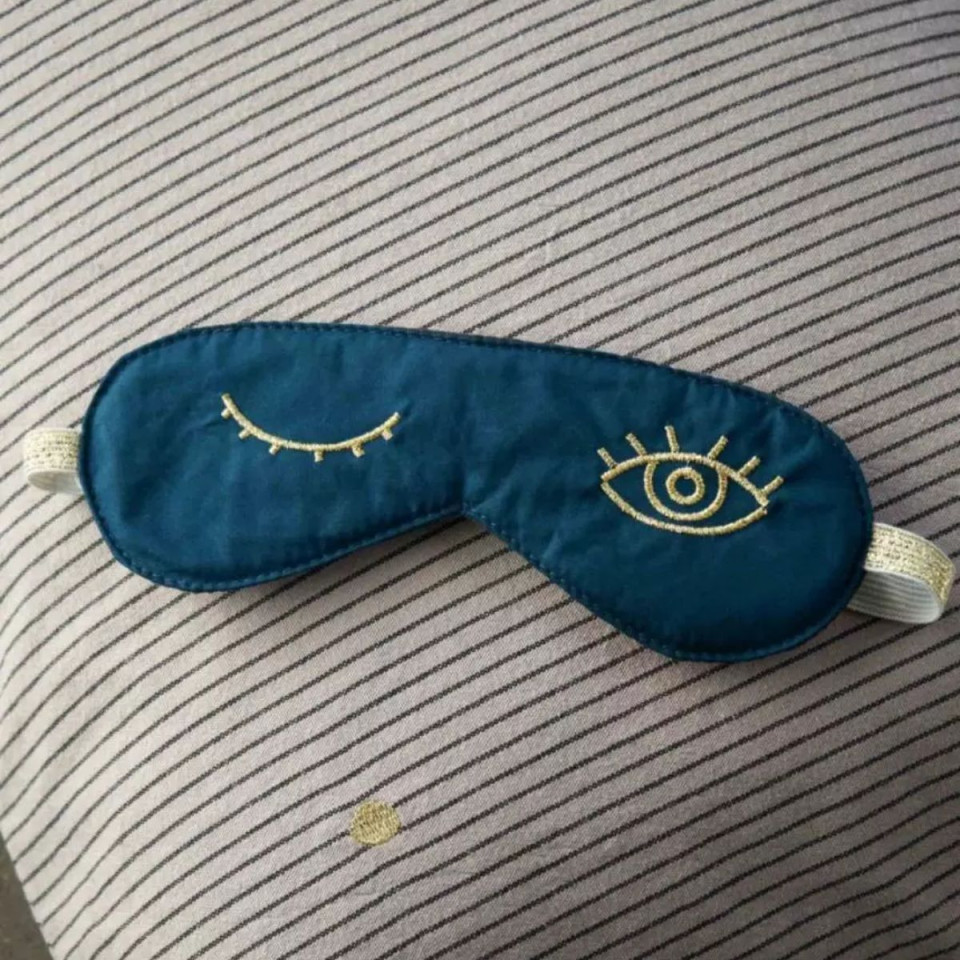 Masque de nuit en Coton BIO brodé EYES