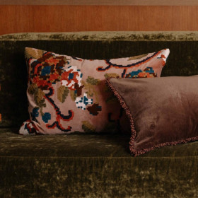 Housse de Coussin en Velours de Coton Brodé KENDAL  