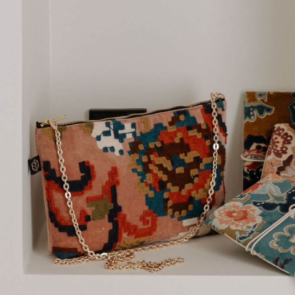 Trousse en Velours de Coton Brodé KENDAL  