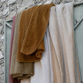 Couvre-lit Maxi Plaid Fausse Fourrure TANUKI