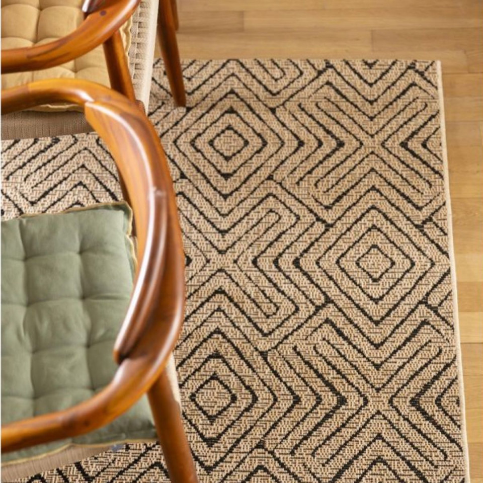 Tapis graphique tissé PASKO
