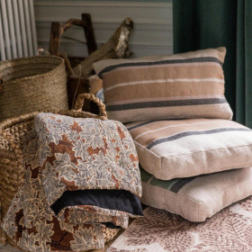 Coussin de Sol Tissé Main GATSBY
