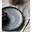 Assiette à Déjeuner PION en Grès NOIR/MARRON Matte - Diam 21,5 cm